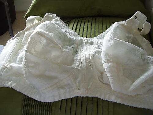 25P Bra for mature woman
