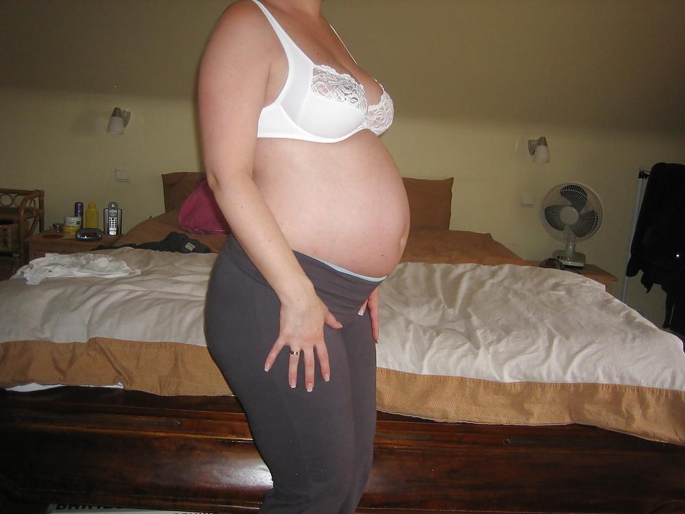 13P Pregnant Kate