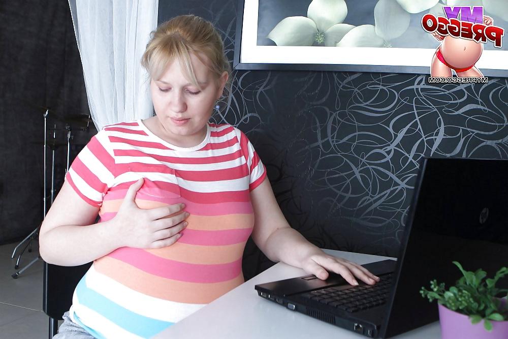 15P Pregnant Jenny from MyPreggo.com #5
