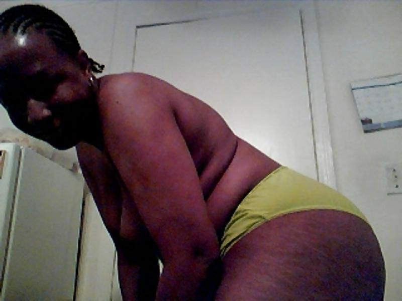 4P Green panties and no bra