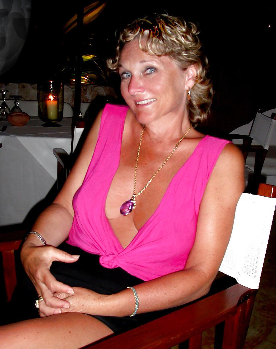 23P She forgot her bra 9.