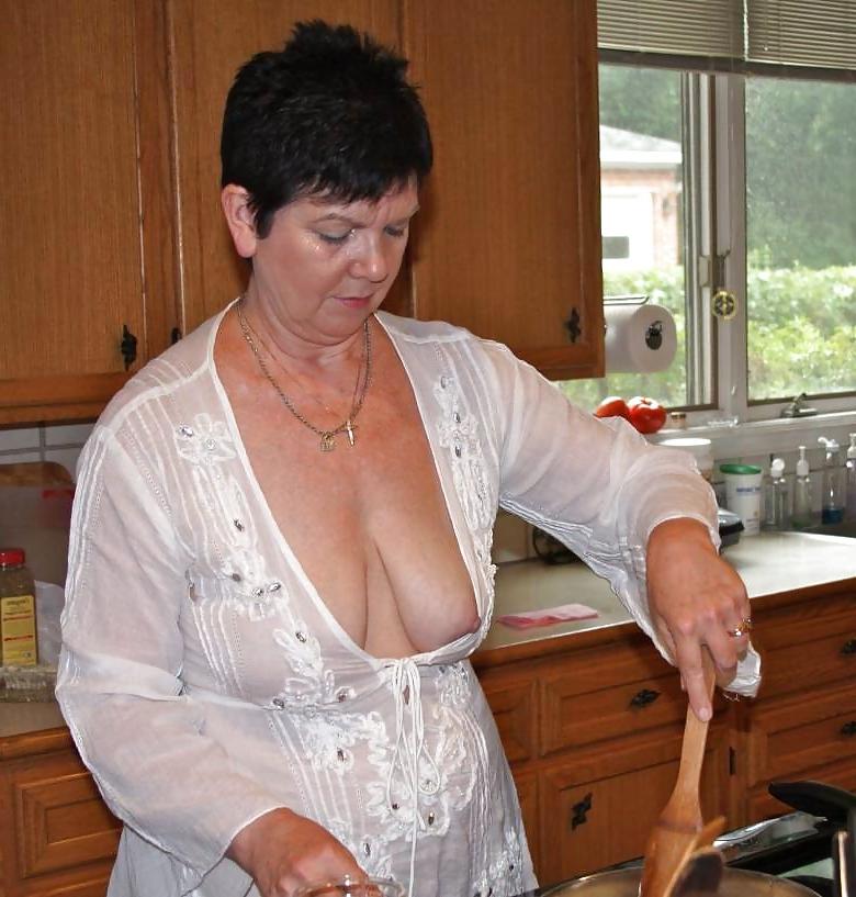 23P She forgot her bra 9.