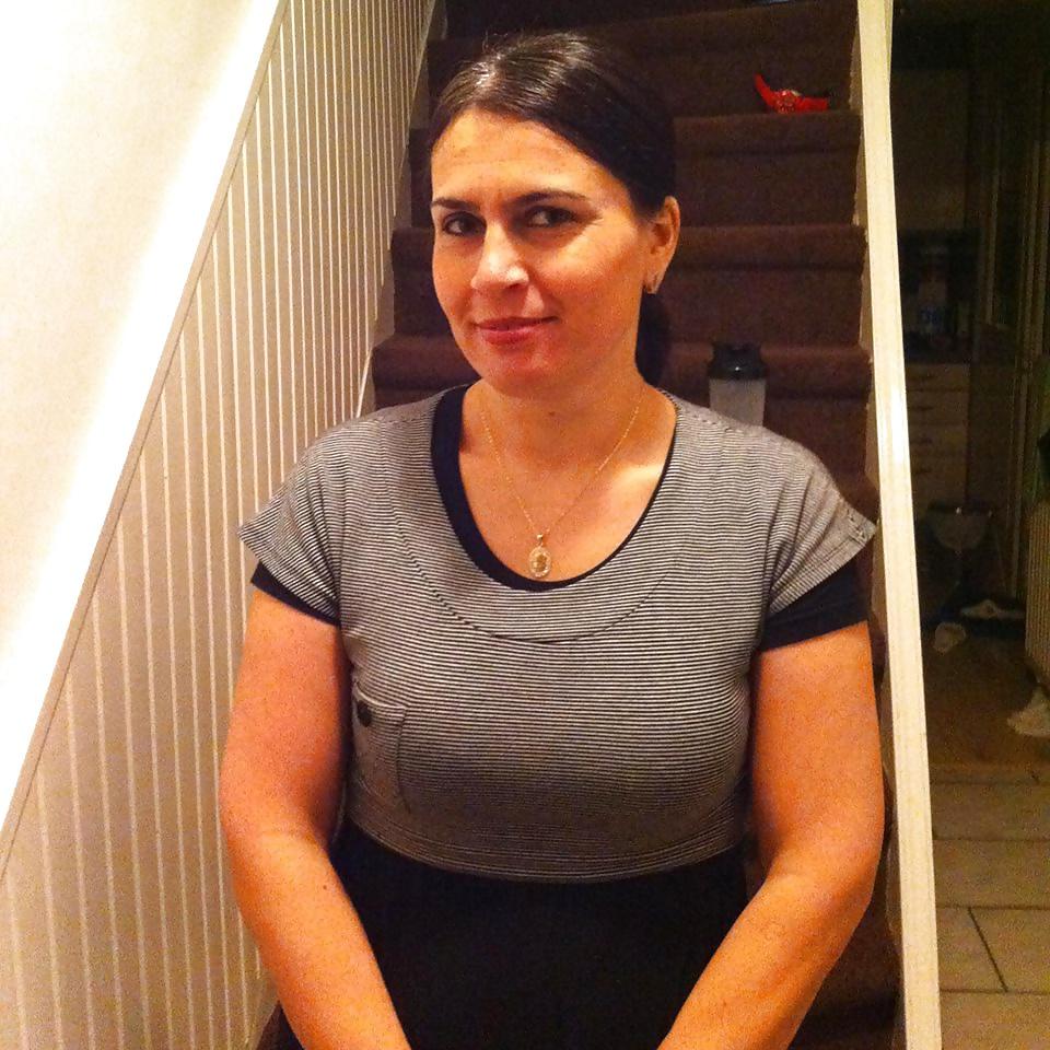 8P Turkish Mommy Made For GangBang