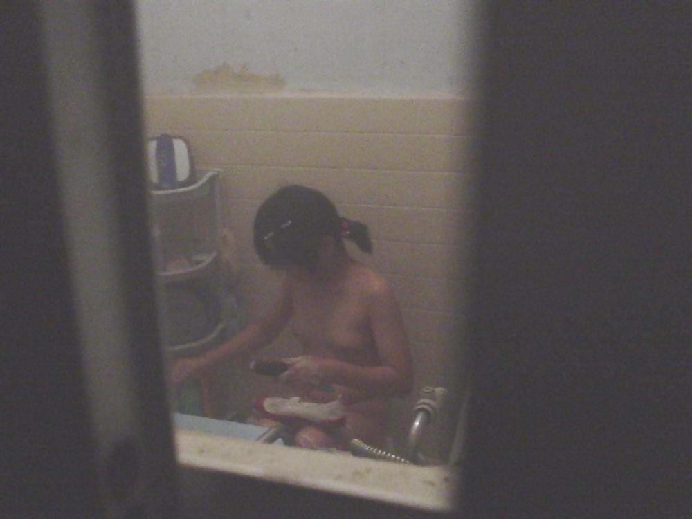 19P Japanese Bath Room 10