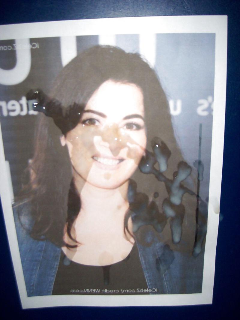 8P Cum On Nigella Lawson