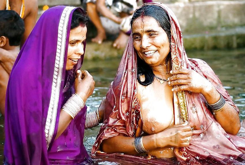 15P Indian Public Bath