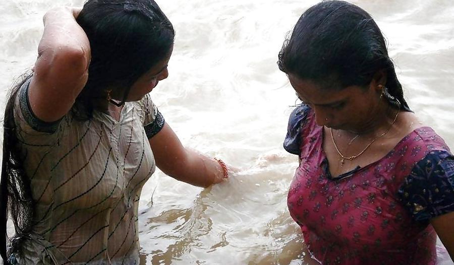 15P Indian Public Bath