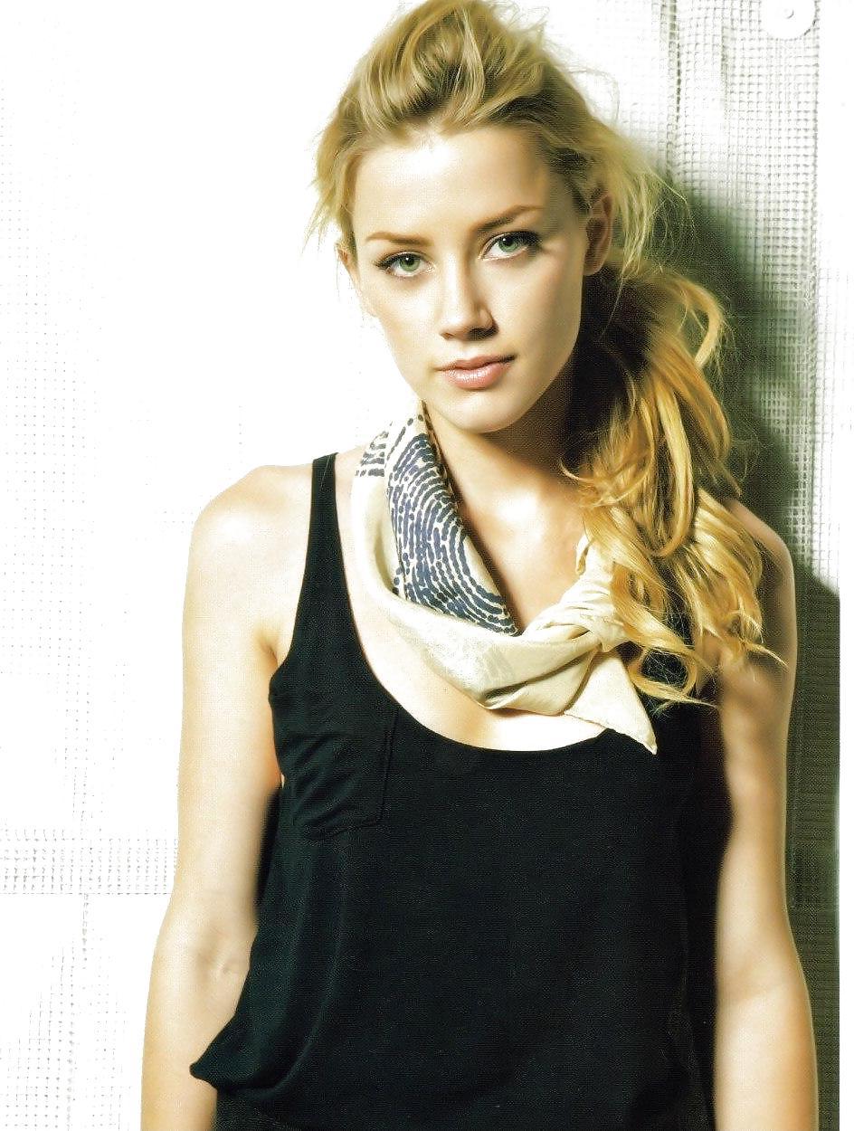 18P Amber Heard - Face Made For Sucking Cock