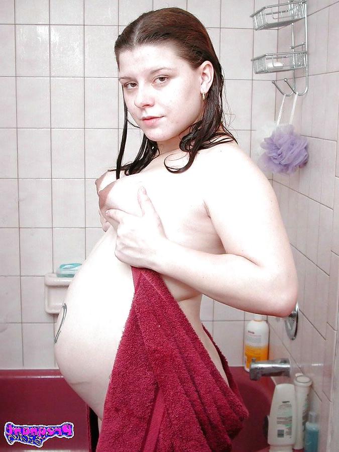18P Pregnant 