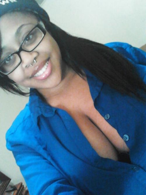 18P Queen Sosa pretty young DDD brest  