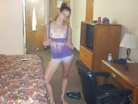 7P Getting naked for you and a few friends in a hotel room!