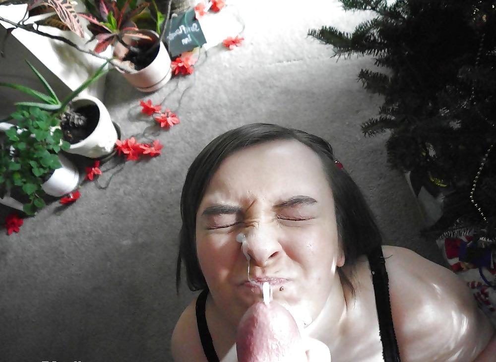 20P Girls not enjoying facials 02