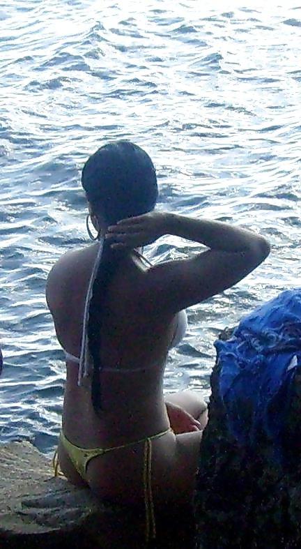 25P PRETTY GIRL IN SEX BIKINIS