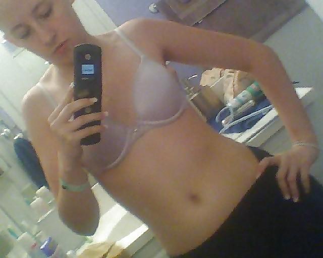25P More teen panty and bra