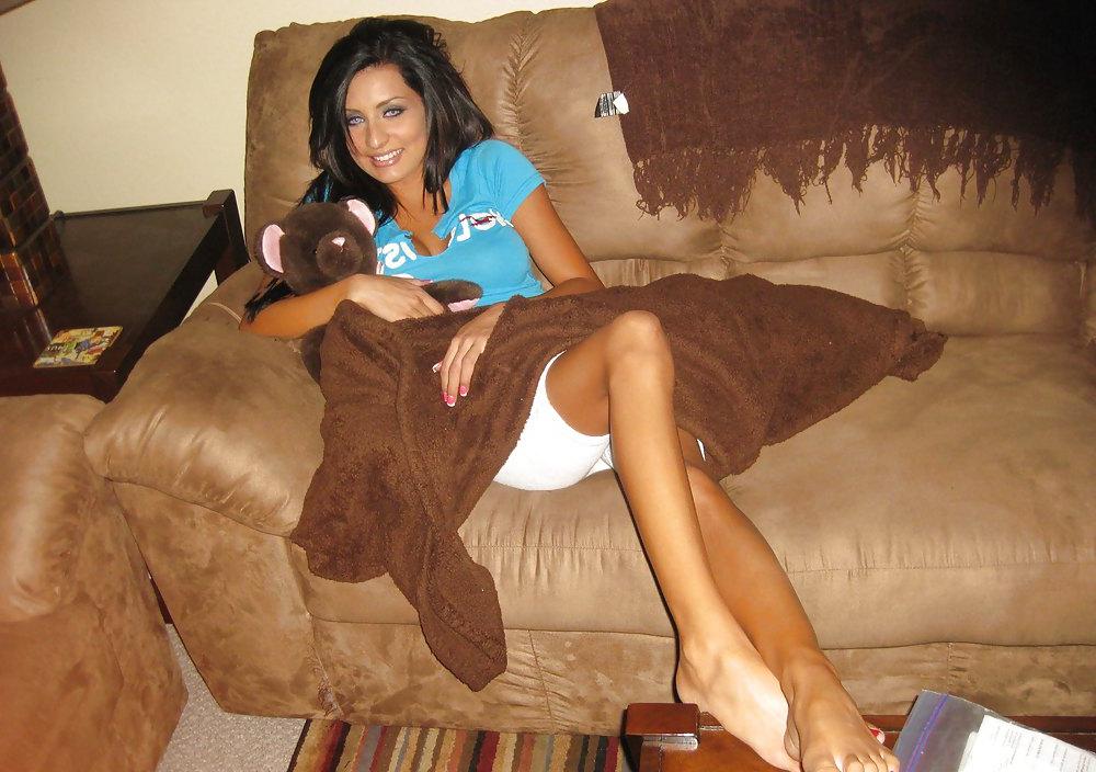 15P Fucking pretty brunette