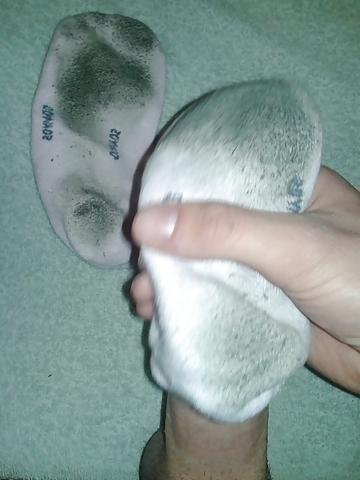 5P Cum on dirty socks