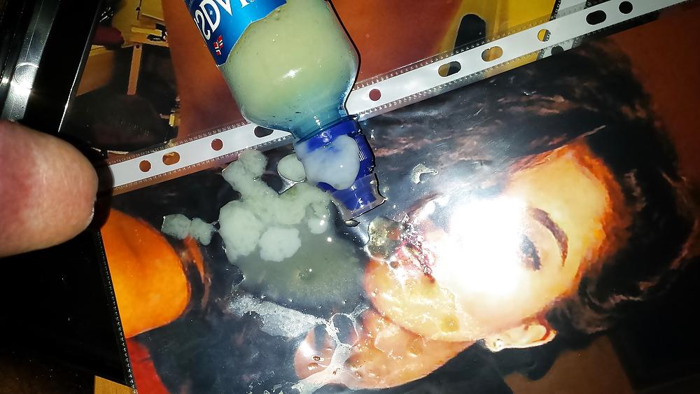 25P Frohes Neues Jahr, Mädchen, extremes Sperma-Bad-Chaos!