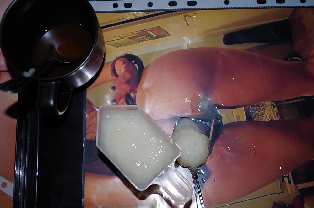 25P Frohes Neues Jahr, Mädchen, extremes Sperma-Bad-Chaos!