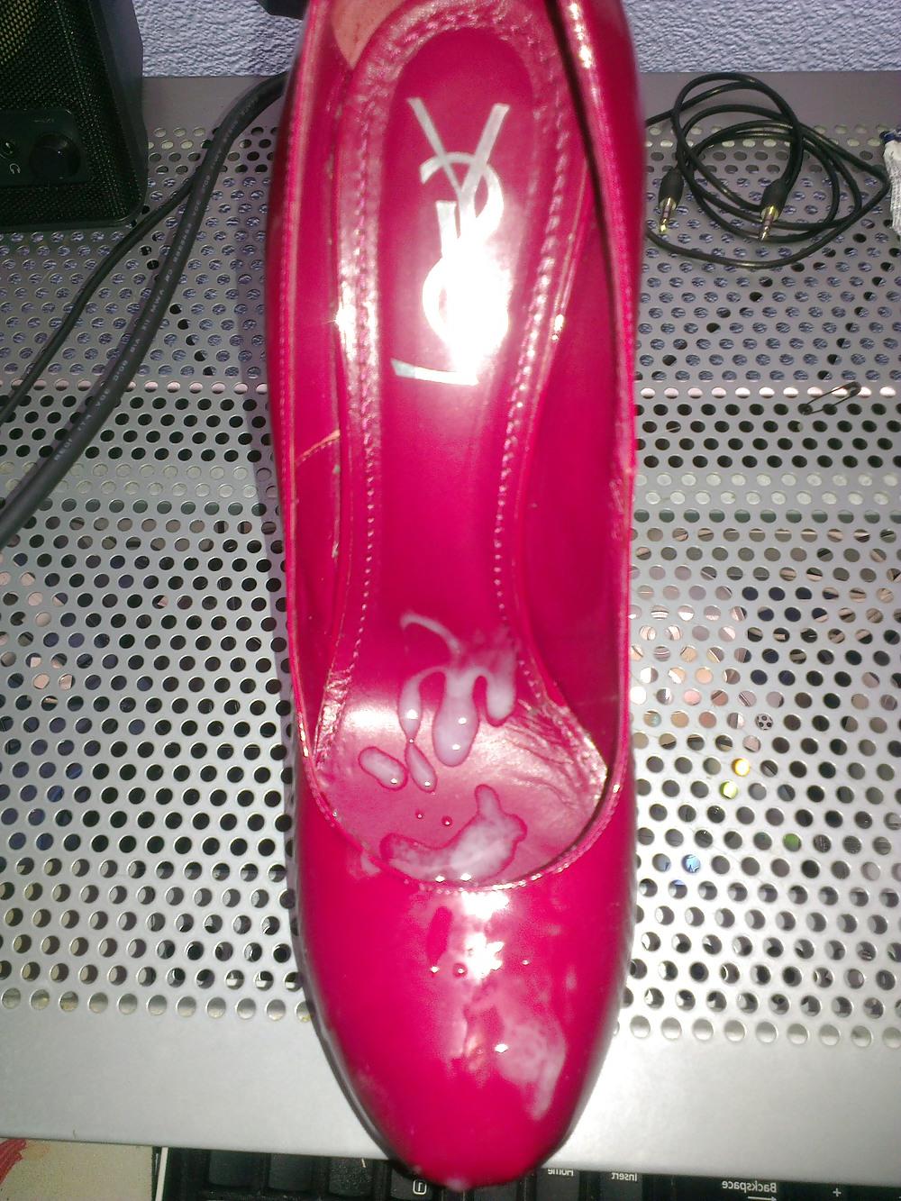 8P Cum on YSL heels