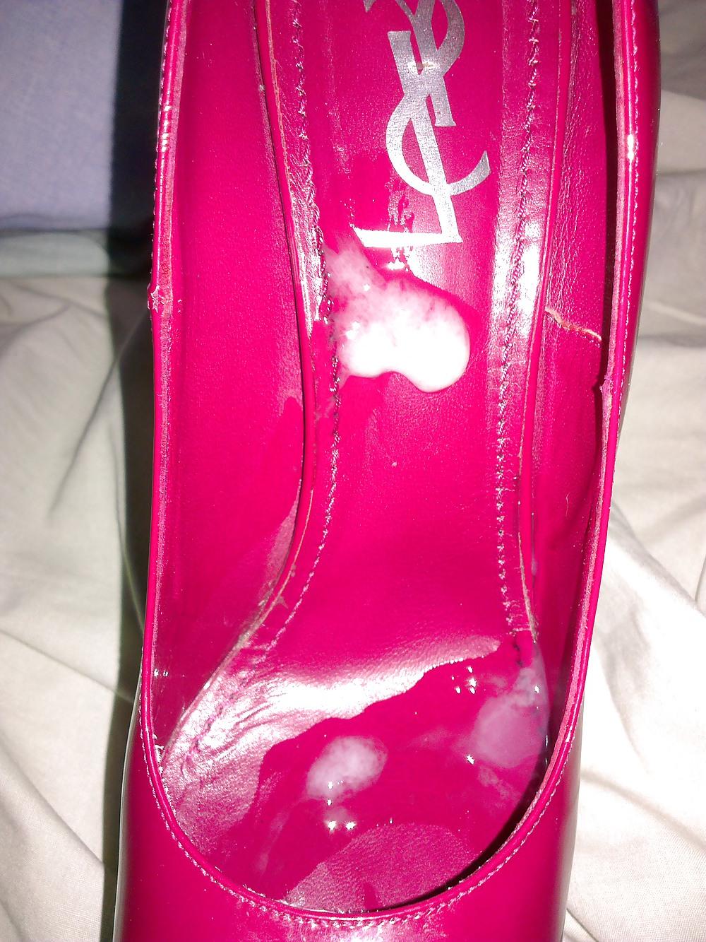 8P Cum on YSL heels