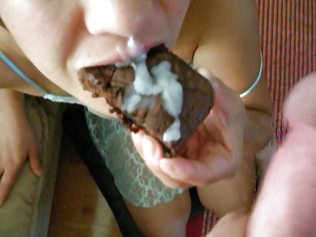 25P Cum on food