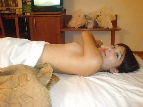 23P Nude Kazakh girl in hotel room