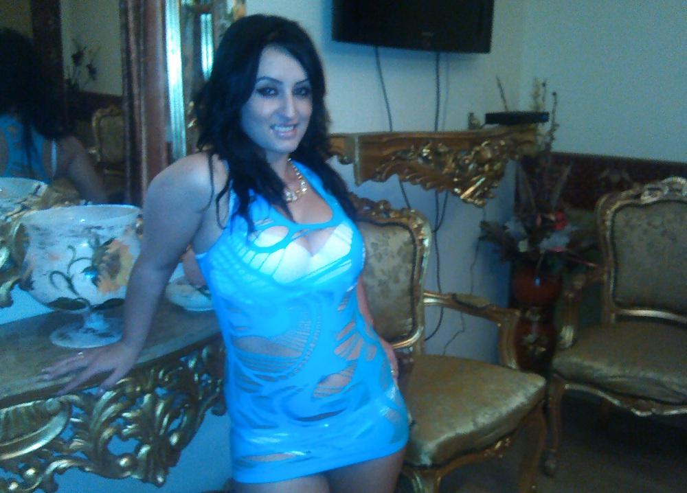 21P Big Tits Round Ass Pretty Face Gipsy Prostitute