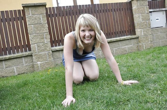 24P She forgot her bra 24.
