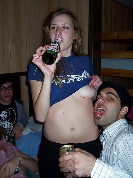 24P She forgot her bra 24.