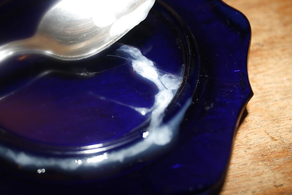 22P Lots of oil on my cock and cum on a spoon. Eatmysperm :)