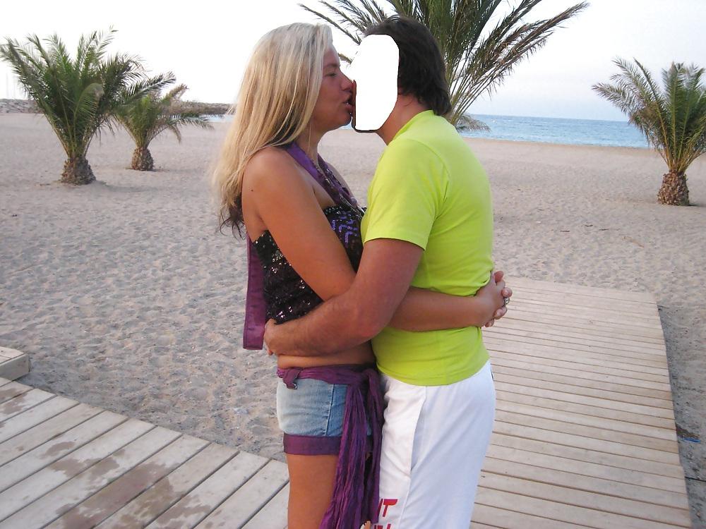 25P Julia die geile Sau wird im Hotel abgefickt