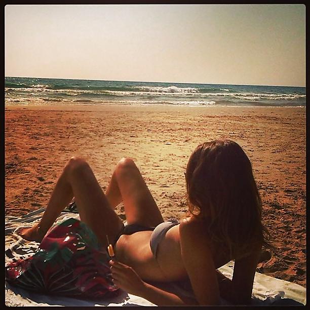 15P Beautiful Cute Arab - Cum on her and comment