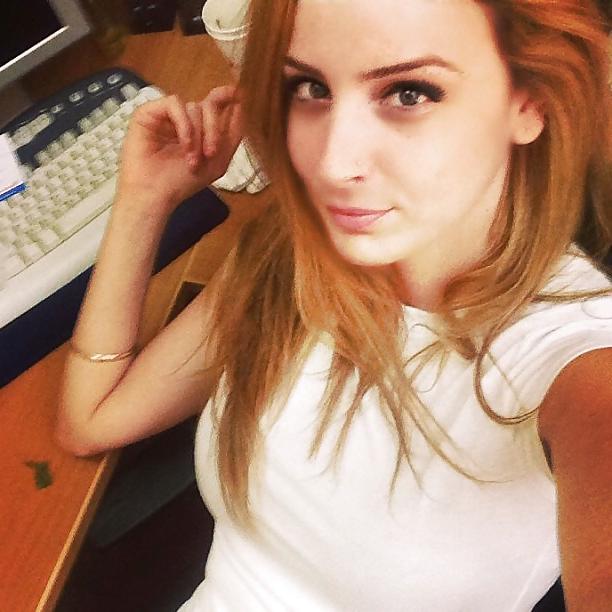 15P Beautiful Cute Arab - Cum on her and comment