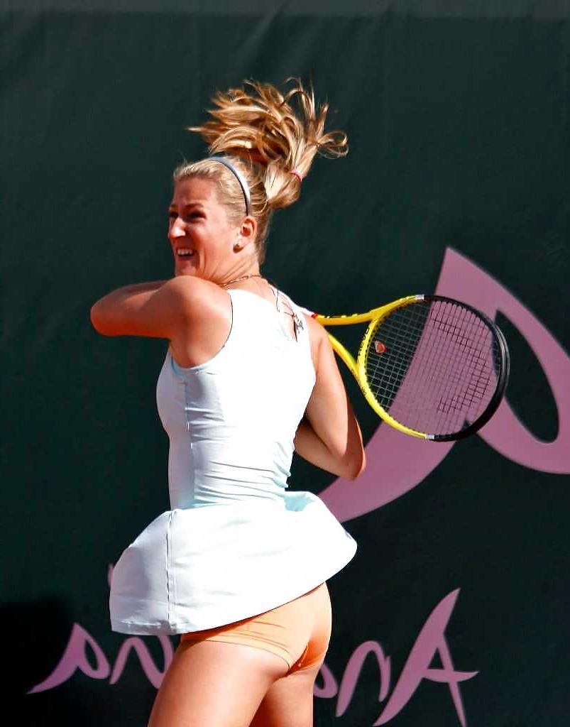 25P Sexy tennis players vol.2