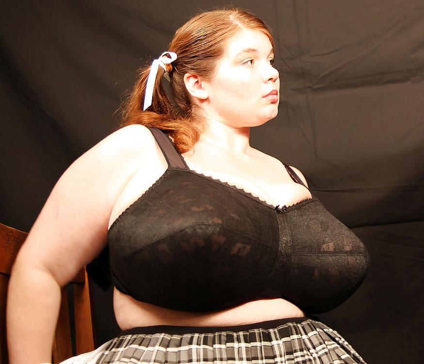 11P Bra and Girdles