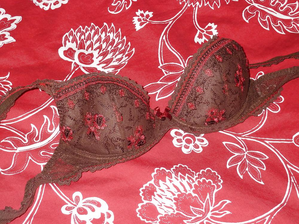 25P Ex roommate undies (bra, pantie, and more)