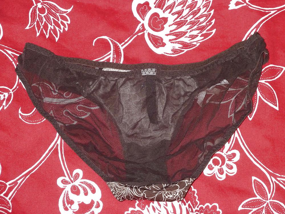 25P Ex roommate undies (bra, pantie, and more)