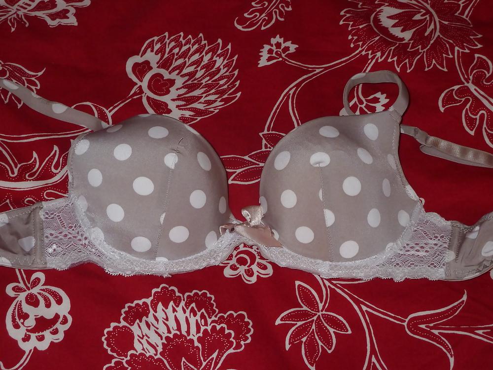 25P Ex roommate undies (bra, pantie, and more)