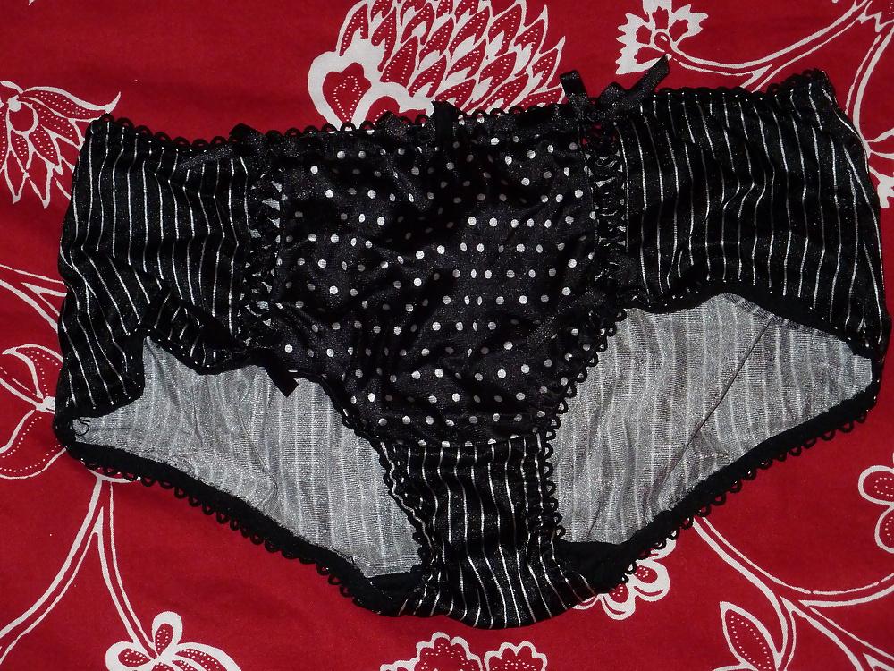 25P Ex roommate undies (bra, pantie, and more)