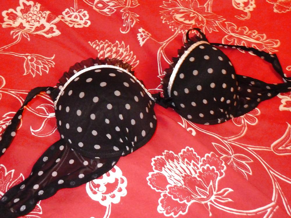 25P Ex roommate undies (bra, pantie, and more)