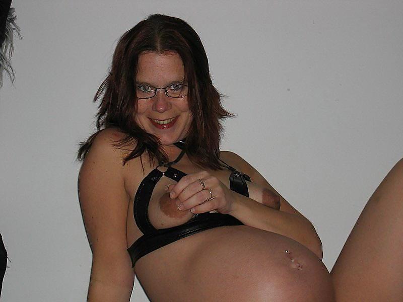 25P Pregnant amateur