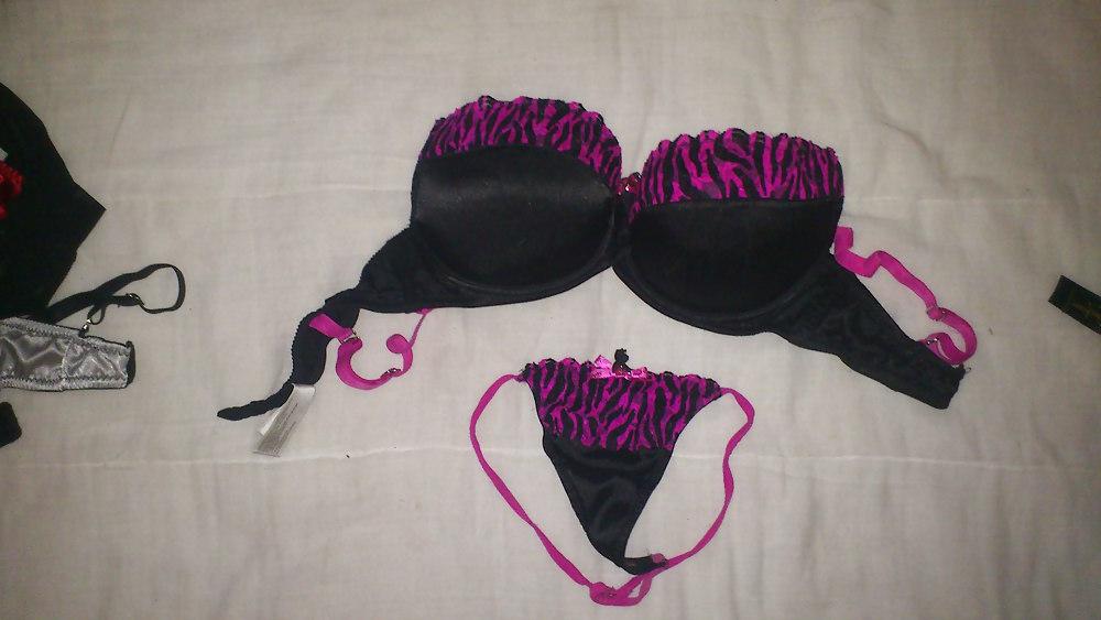 18P Dani panty and bra