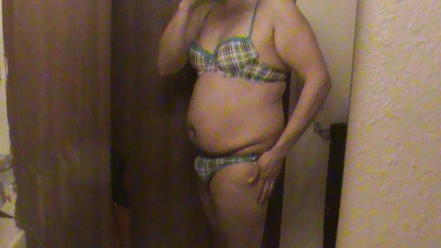 12P Bra and lace thong