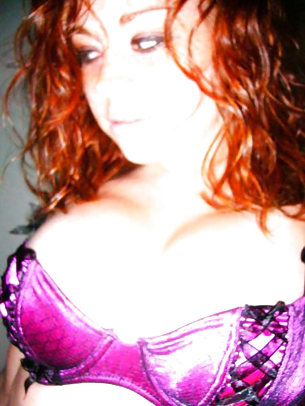 18P Pretty Amateur RedHead 3