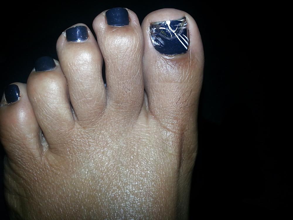 24P Pretty feet pretty toes