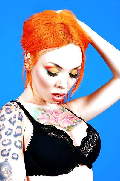 25P Russian punk and tattoed girlfriend - Dasha