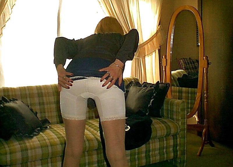 25P Up-Skirt Girdle Views 2