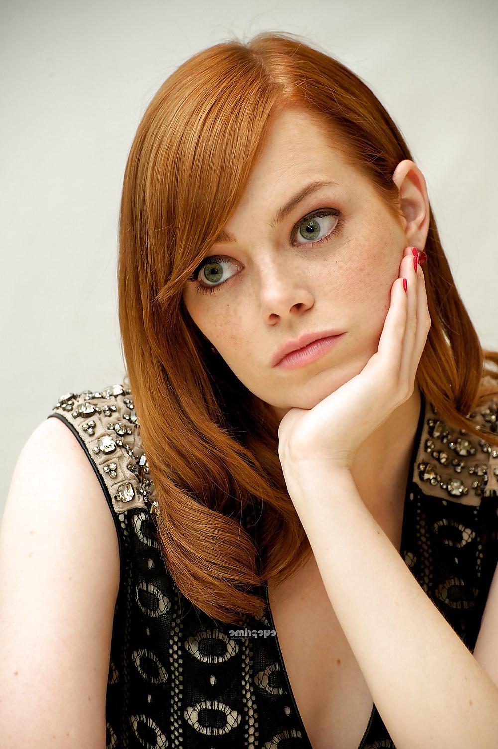 22P Emma Stone (Beautiful Cum Face)