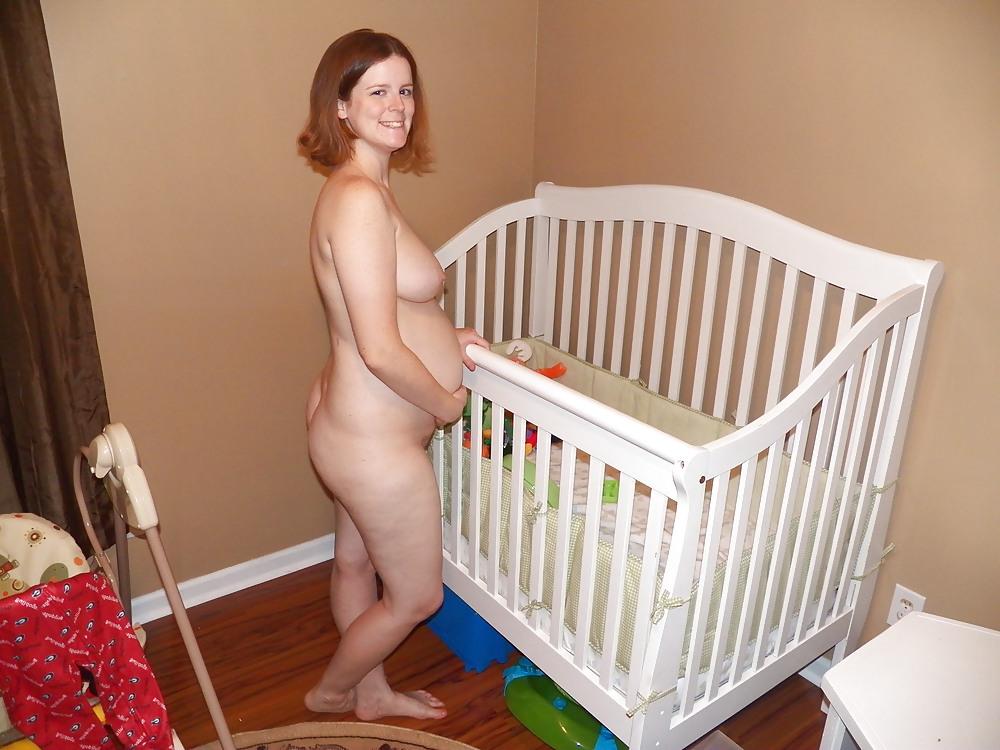25P Pregnant Wife Nude