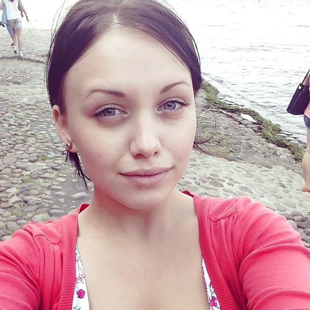 25P Cum on my face))